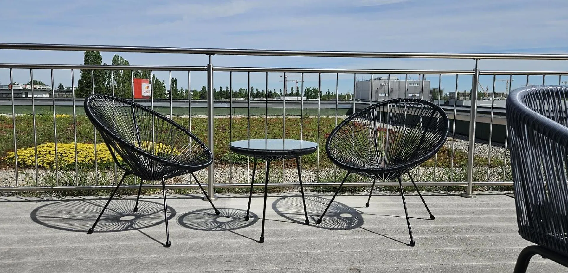 Global Living - Design Apartments I Terrace I Kitchen I Smart-Tv I Parking Space I Muenchen 0*, Munich Germany