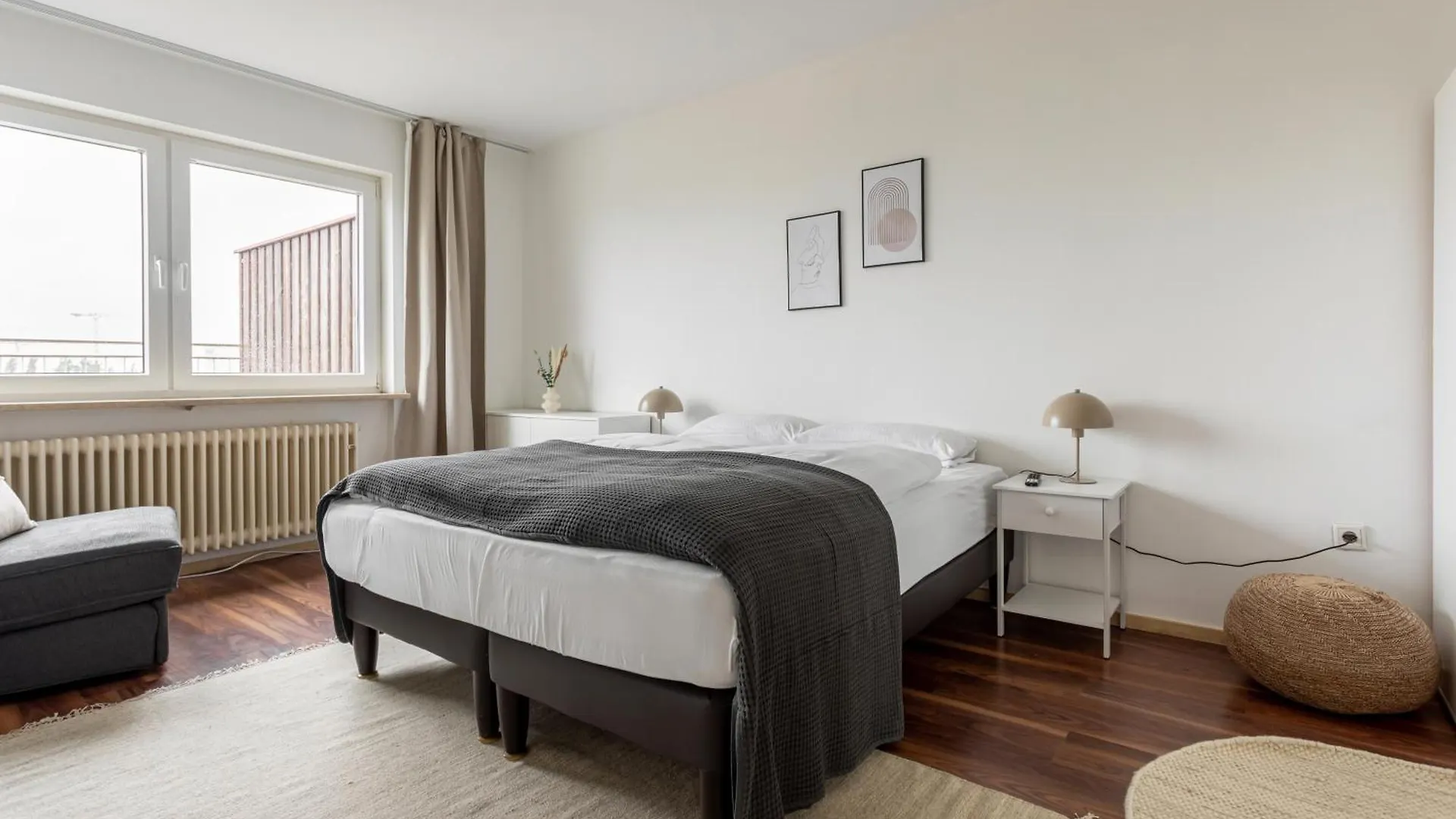 Global Living - Design Apartments I Terrace I Kitchen I Smart-Tv I Parking Space I Muenchen Munich